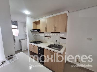 Apartamento de 3 alcobas en venta en Santa Catalina, Itagüí, 66 m² · foto 7 de 16