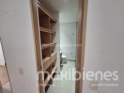 Apartamento de 3 alcobas en venta en Santa Catalina, Itagüí, 66 m² · foto 13 de 16