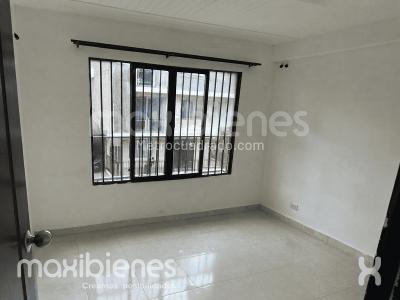 Casa de 3 alcobas en venta en La Nubia, Medellín, 78 m² · foto 7 de 9