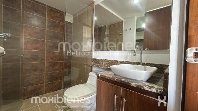 Apartamento de 3 alcobas en venta en Belen Rincon, Medellín, 67 m² · foto 11 de 13