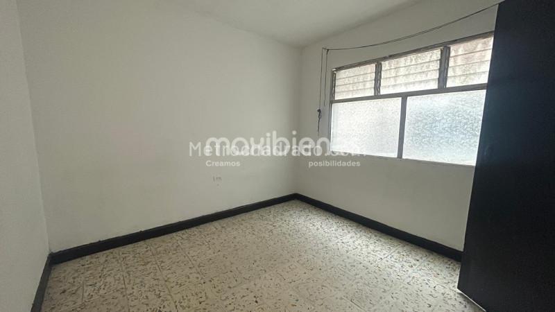 Casa de 4 Alcobas en Belén Las Violetas