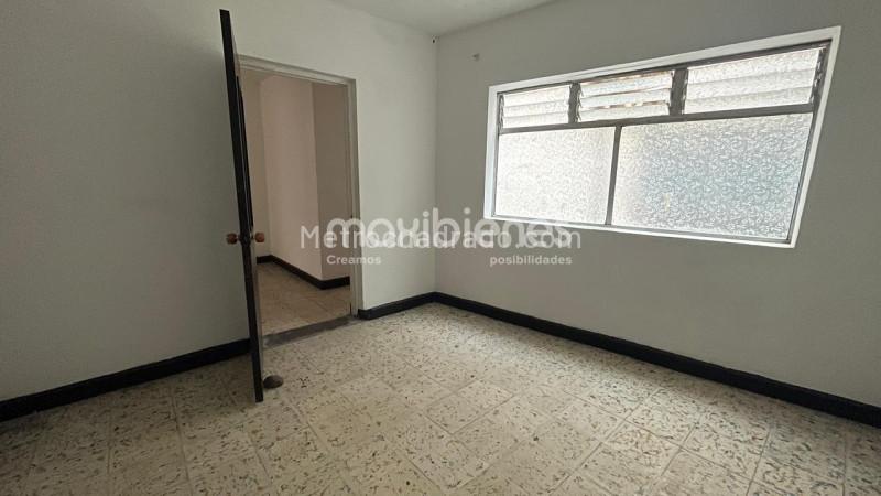 4BR House in Belen Las Violetas - 3
