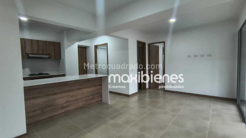 Apartamento en Arriendo, Tres Esquinas, Sabaneta