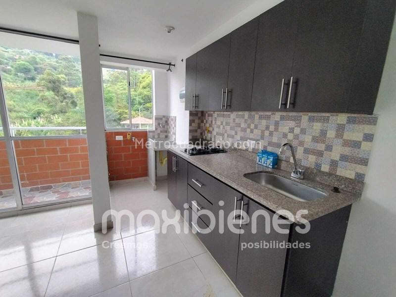 Apartamento en Arriendo de 3 Alcobas en Robledo (53 m²) - 2