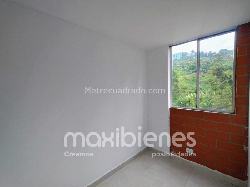 Apartamento en Arriendo de 3 Alcobas en Robledo (53 m²) - 9