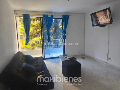 Casa de 4 alcobas en venta en San Javier, Medellín, 97 m² · foto 4 de 11