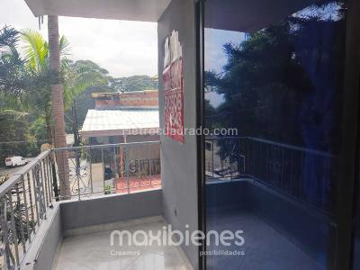 Casa de 4 alcobas en venta en San Javier, Medellín, 97 m² · foto 6 de 11