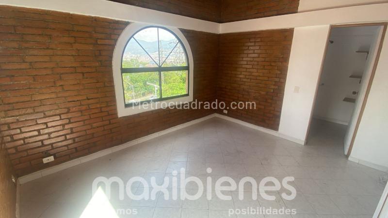 Excellent 4BR Apartment in La Loma Del Indio - 7