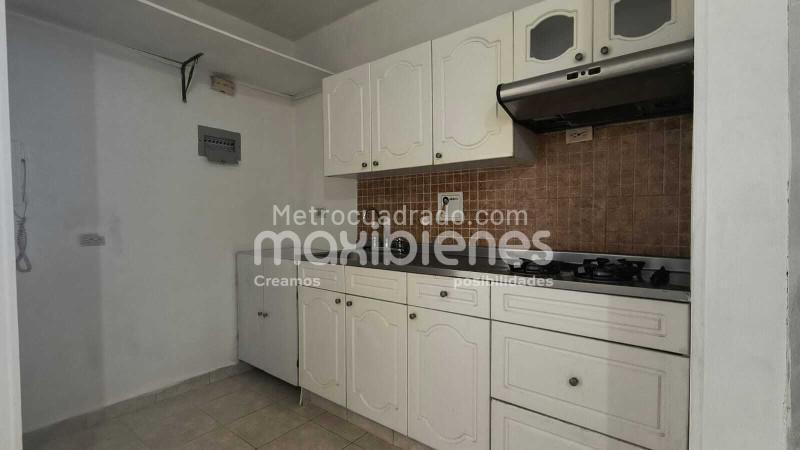 2BR Apartment in Aliadas Del Sur (60 m²)