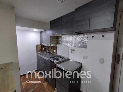 Apartamento de 2 alcobas en venta en El Trapiche, Bello, 45 m² · foto 7 de 9