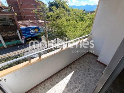 Apartamento en venta en Los Colores, Medellín · foto 8 de 17