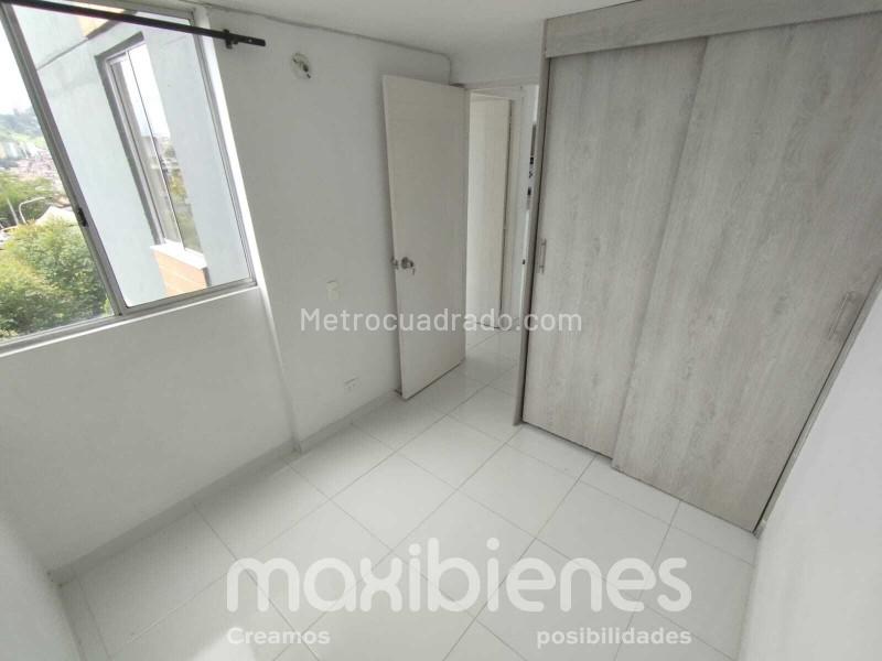 3BR Apartment in Robledo Pilarica with Pool & Gym - 4