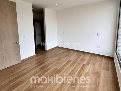 Casa de 5 alcobas en venta en Barro Blanco, Rionegro, 253 m² · foto 10 de 20