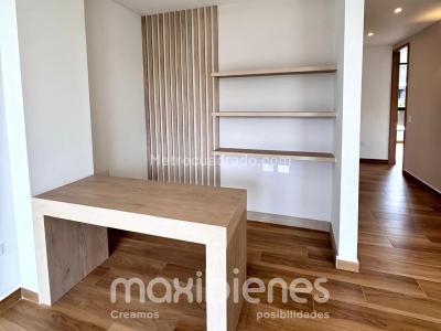 Casa de 5 alcobas en venta en Barro Blanco, Rionegro, 253 m² · foto 11 de 20