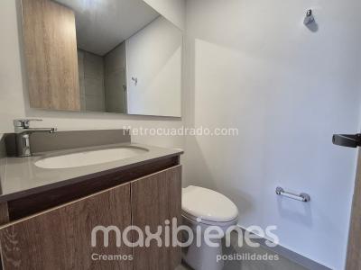 Apartamento de 2 alcobas en venta en San Antonio, Rionegro, 65 m² · foto 3 de 19