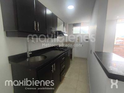 Apartamento en venta en Belen Loma De Los Bernal, Medellín · foto 2 de 17