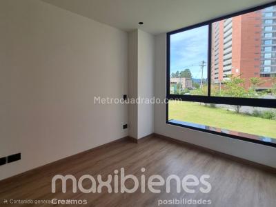 Casa de 5 alcobas en venta en Barro Blanco, Rionegro, 253 m² · foto 16 de 20