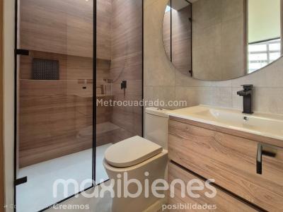 Casa de 5 alcobas en venta en Barro Blanco, Rionegro, 253 m² · foto 18 de 20