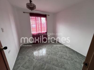Apartamento en venta en Doce De Octubre, Medellín · foto 2 de 12