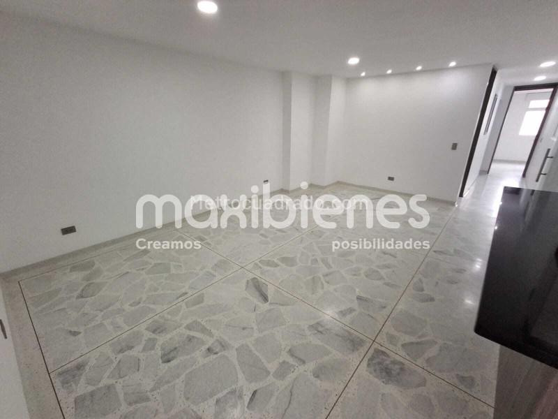 Apto Cómodo de 3 Alcobas en Floresta