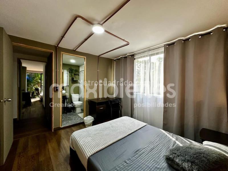 Apartamento Versátil de 5 Alcobas en Aguacatala - 9