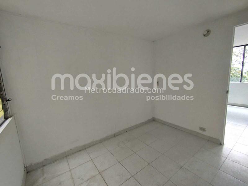 Apartamento de 2 Alcobas con Parqueadero en Las Palmas, El Poblado - 8