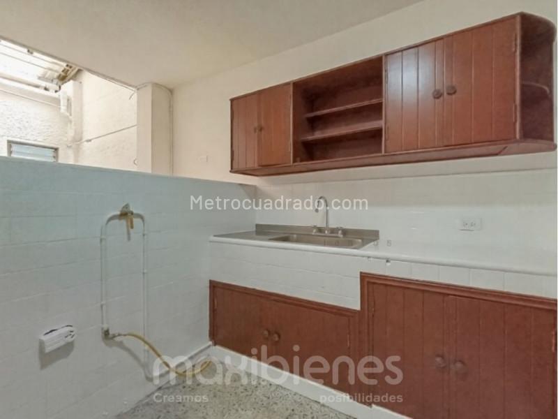 4BR House for Rent in Belen Rosales (200 m²)