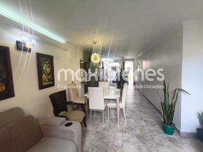Casa de 4 alcobas en venta en San German, Medellín, 91 m² · foto 2 de 16