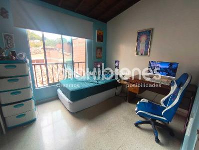 Casa de 4 alcobas en venta en San German, Medellín, 91 m² · foto 12 de 16