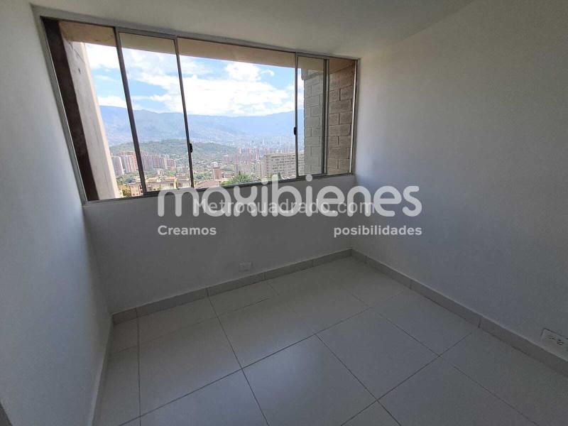 2BR Apartment in Calasanz (58 m²) - 4