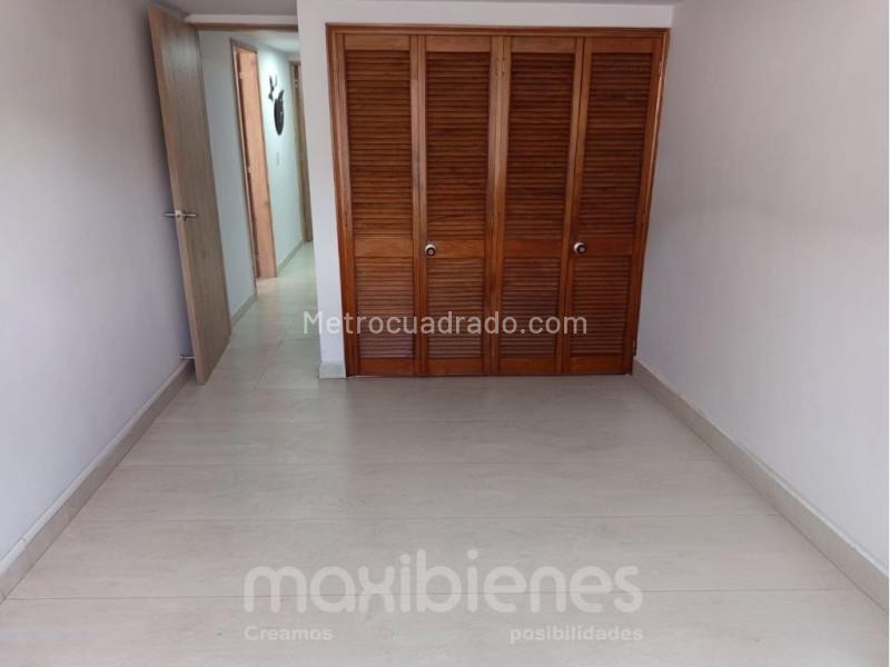 Functional 3BR House in Belen Las Violetas - 3