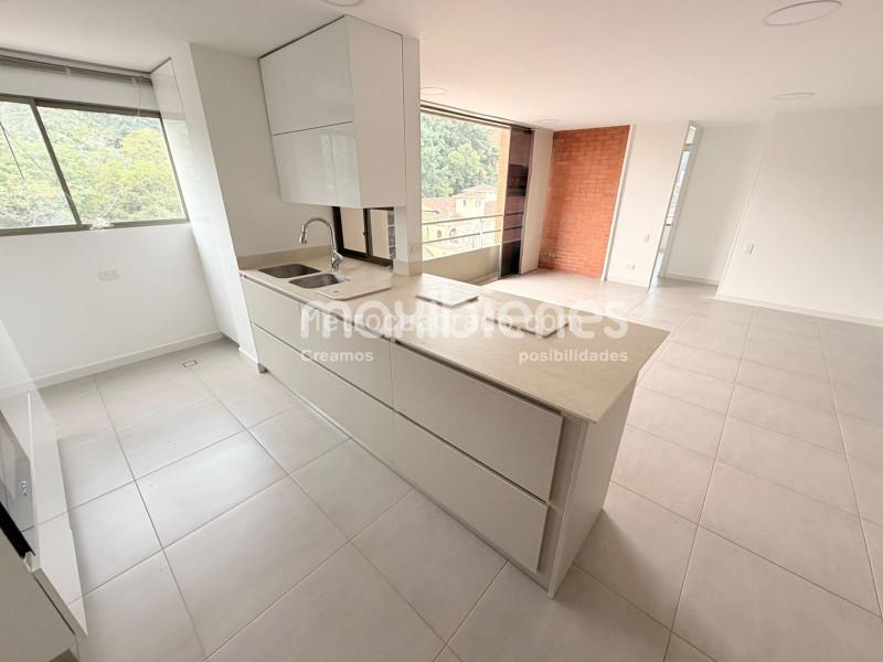 Cozy 2BR Apartment in Patio Bonito - 2