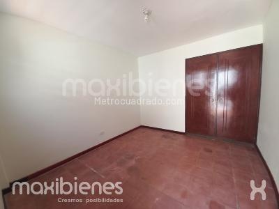 Casa de 5 alcobas en arriendo en Belen Alameda, Medellín, 328 m² · foto 5 de 19