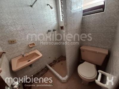 Casa de 5 alcobas en arriendo en Belen Alameda, Medellín, 328 m² · foto 19 de 19