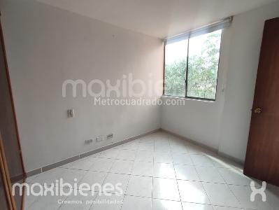 Apartamento en venta en Belen Loma De Los Bernal, Medellín · foto 6 de 15