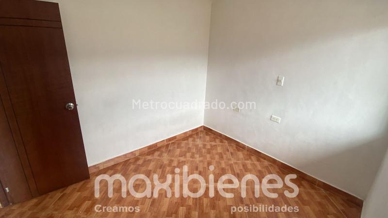 2BR Apartment for Rent in El Salvador (Near Statue)