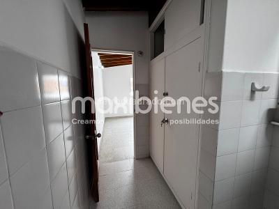 Casa en arriendo en Calasanz, Medellín · foto 8 de 20