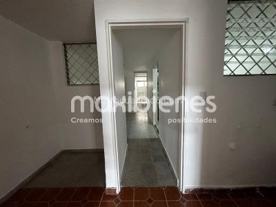 Casa en arriendo en Calasanz, Medellín · foto 9 de 20
