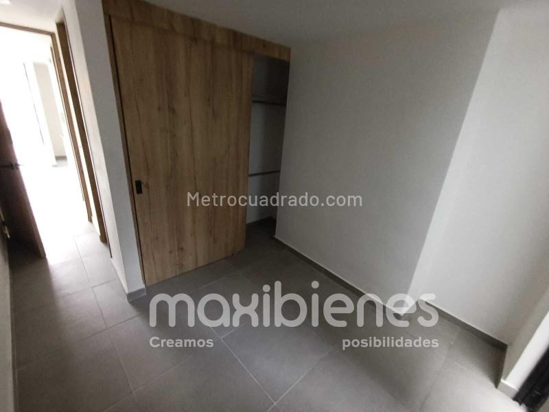 Functional 3BR Apartment in Bombona - 3