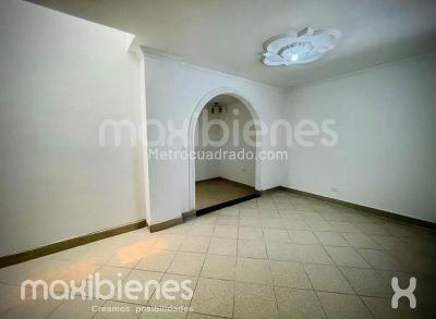 Casa de 3 alcobas en venta en Belen Fatima, Medellín, 135 m² · foto 6 de 11