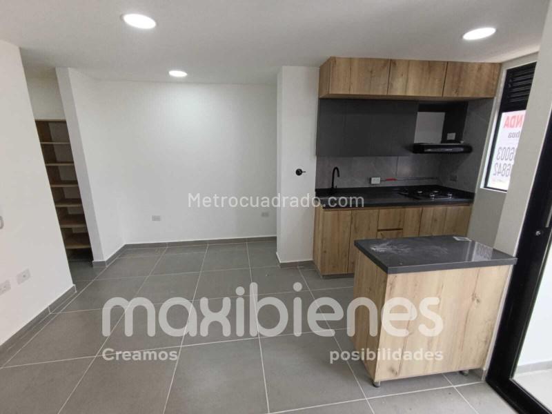 1BR Studio Apartment for Rent in Bombona, Medellín - 4