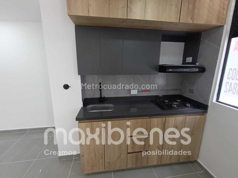 1BR Studio Apartment for Rent in Bombona, Medellín - 6
