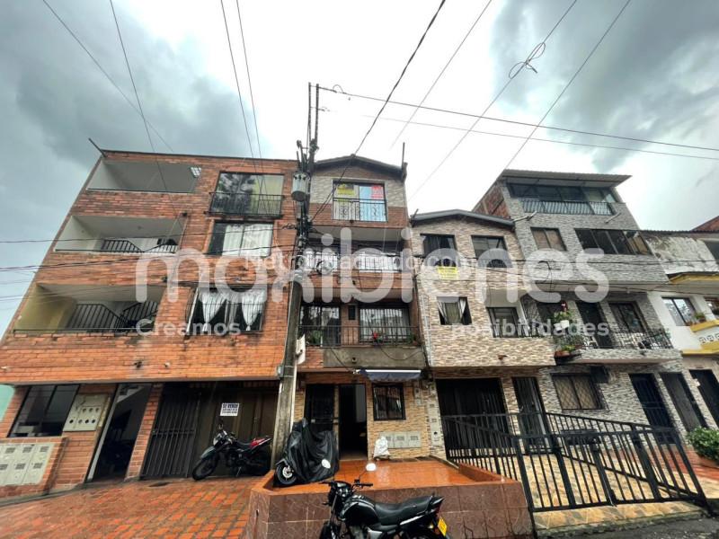 2BR Apartment for Rent in Villa Hermosa (48 m², Stratum 3) - 2