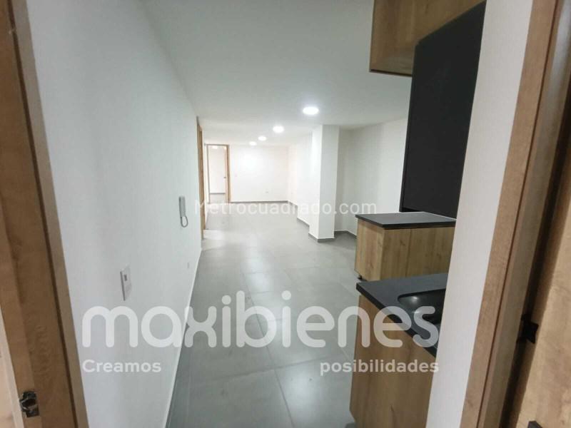 Apartamento Amplio de 4 Alcobas en Bomboná - 2