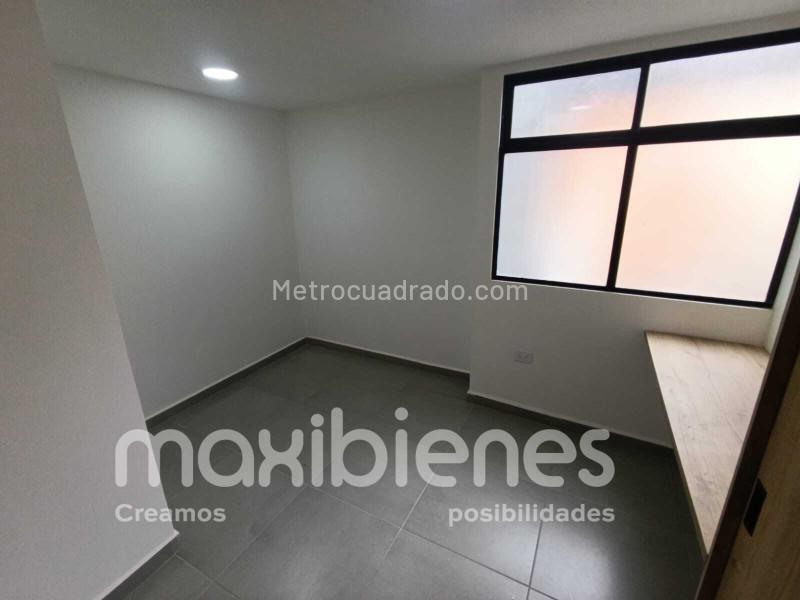 Apartamento Amplio de 4 Alcobas en Bomboná - 6