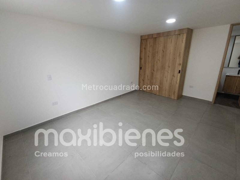 Apartamento Amplio de 4 Alcobas en Bomboná - 9