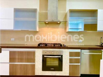 Casa de 5 alcobas en venta en Altos Del Poblado, Medellín, 276 m² · foto 15 de 20