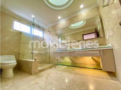 Casa de 5 alcobas en venta en Altos Del Poblado, Medellín, 276 m² · foto 20 de 20