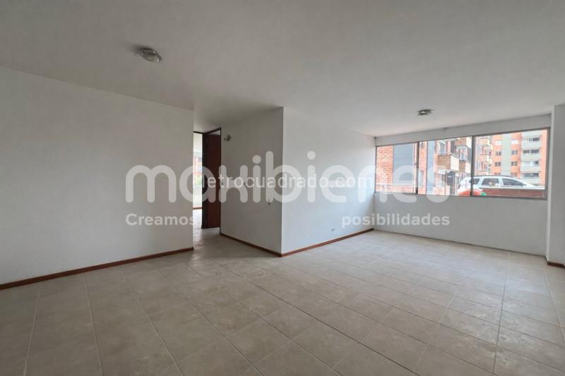 Modern 2BR Apartment in Patio Bonito - 6