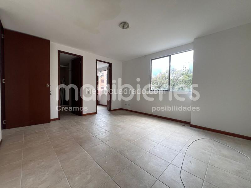 Modern 2BR Apartment in Patio Bonito - 8